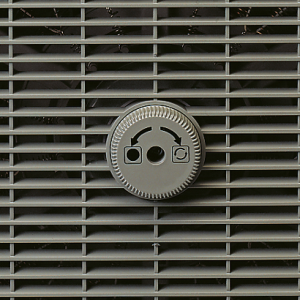 front grille rotation control